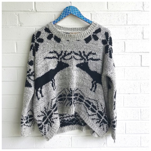 LF Sweaters - LF Katsumi Acrylic Reindeer Holiday Print Sweater